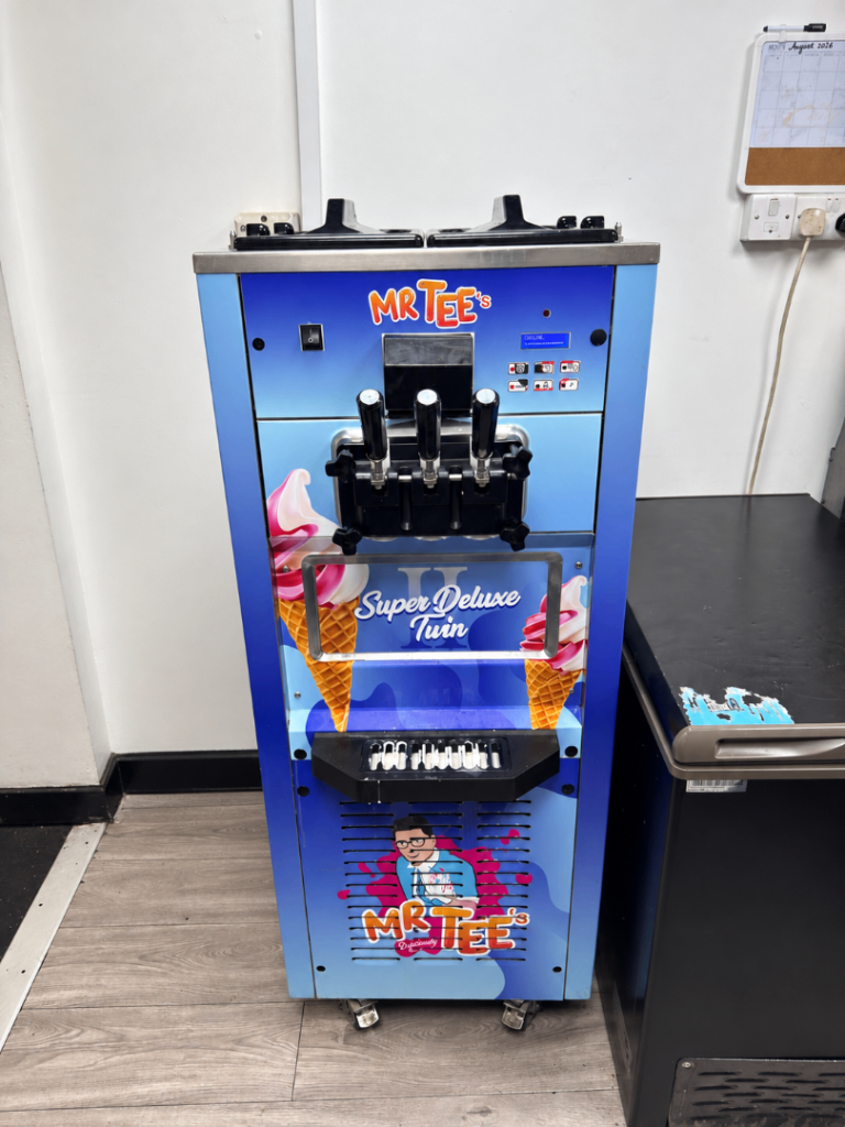 Used Soft serve ice cream machine - in full working order