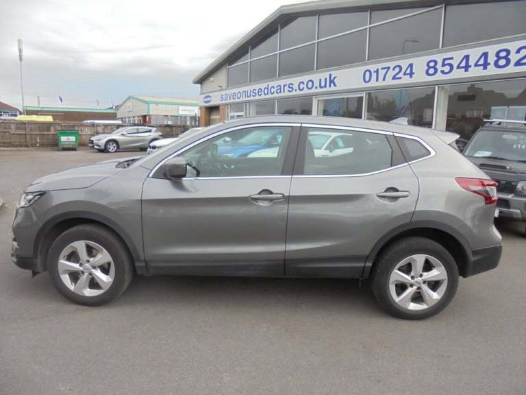 Nissan Qashqai 1.3 DiG-T Acenta Premium 5dr Petrol
