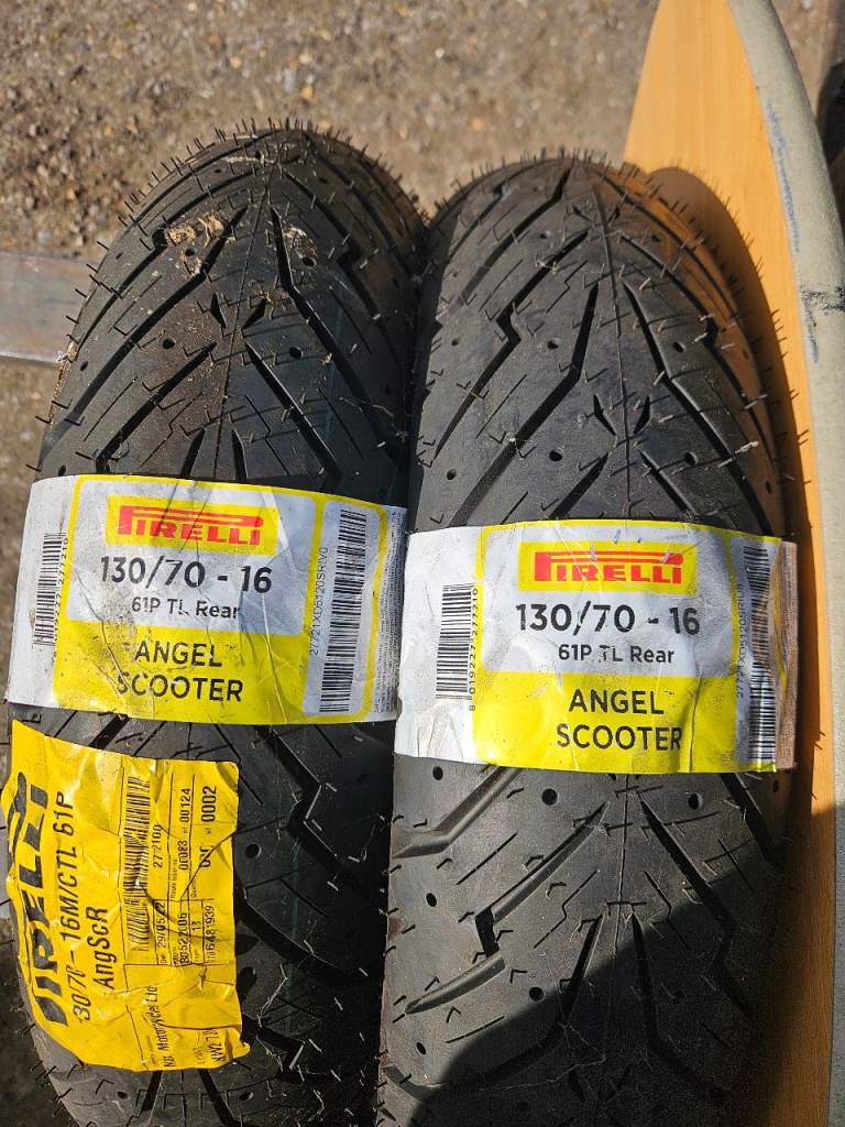 Pirelli 130/70 16 Scooter Angel x 2