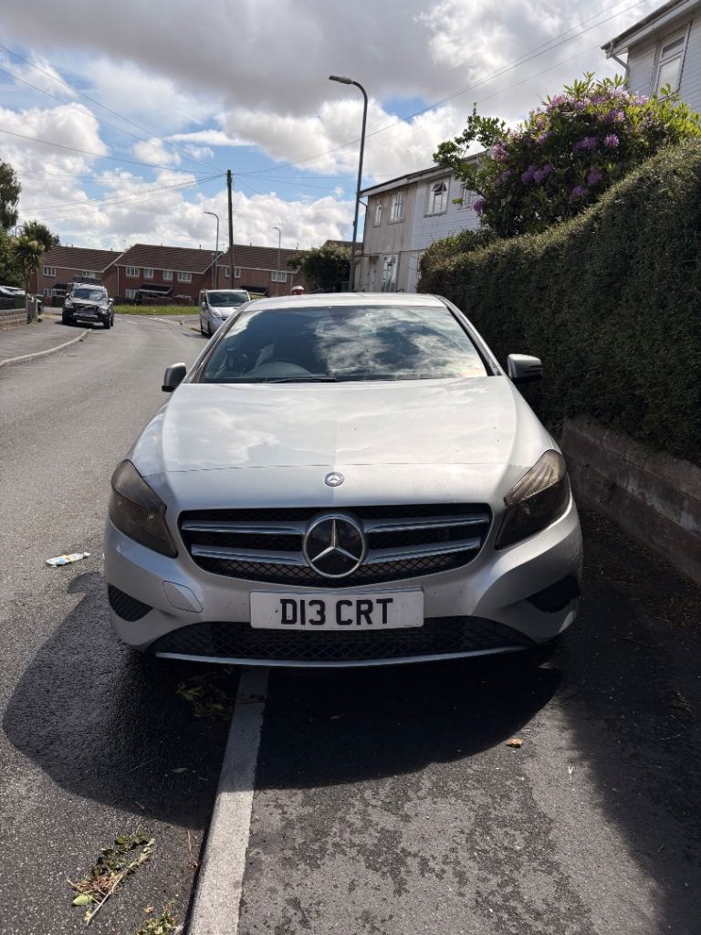 Mercedes-Benz, A CLASS, Hatchback, 2014, Manual, 1595 (cc), 5 doors