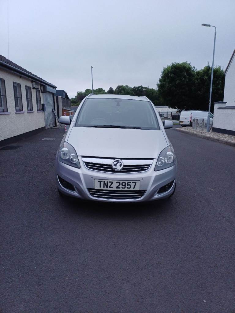 Vauxhall, ZAFIRA, MPV, 2013, Manual 1700(cc), 5 doors