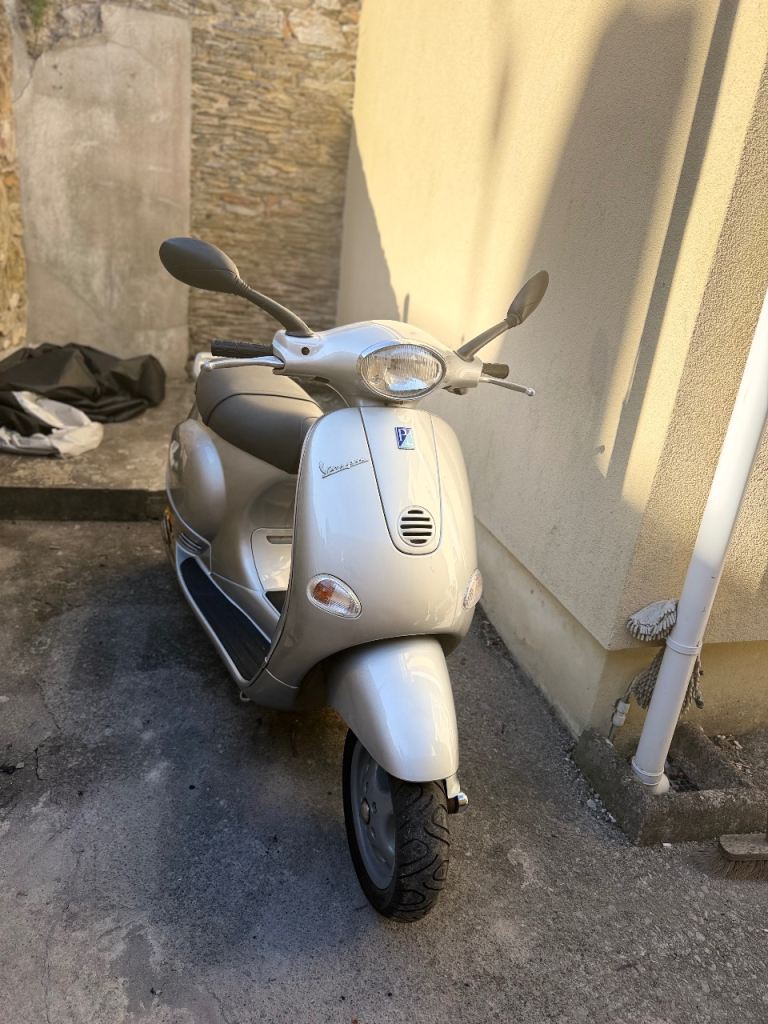 Piaggio, ET4 VESPA, 2001, 124 (cc)