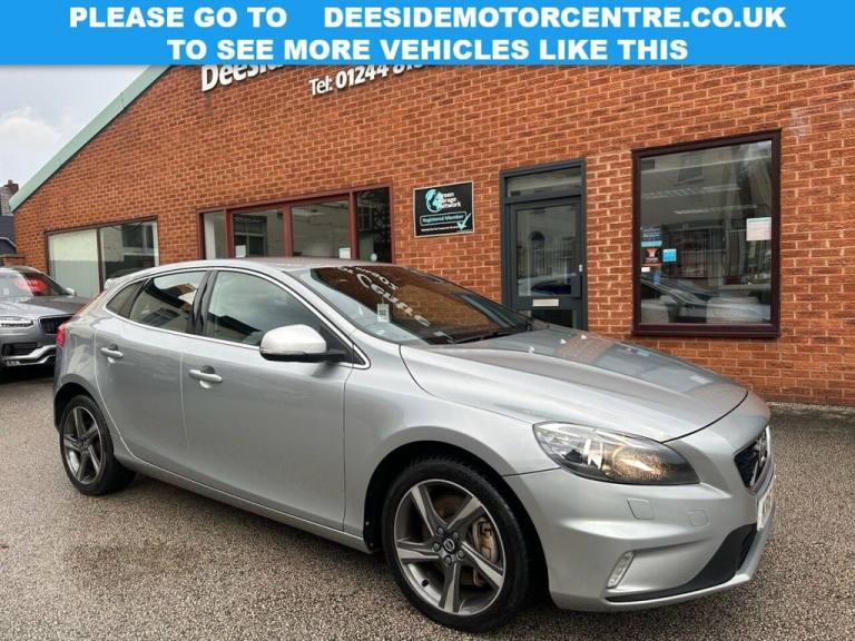 2016 Volvo V40 2.0 D3 R-Design Nav Hatchback 5dr Diesel Manual Euro 6 (s/s) (150 ps) Hatchback Di...