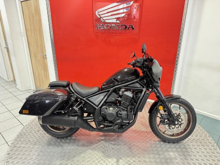Brand new Honda CMX1100 Rebel Tour DCT