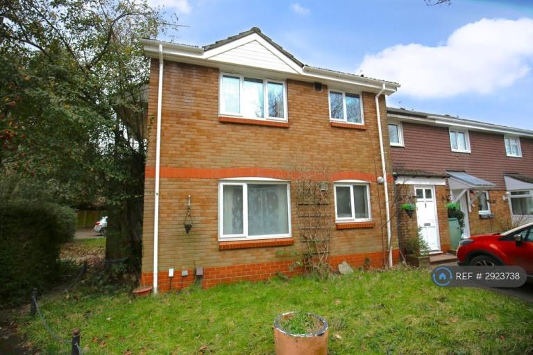 Studio flat in Bitterne, Southampton, SO19 (#2923738)