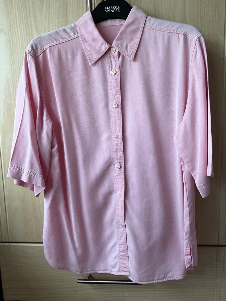 M&S Pale Pastel Pink Blouse, Shirt, Short Wide Sleeves, Size 14, Side Slits, *mark*, Fair Condition 