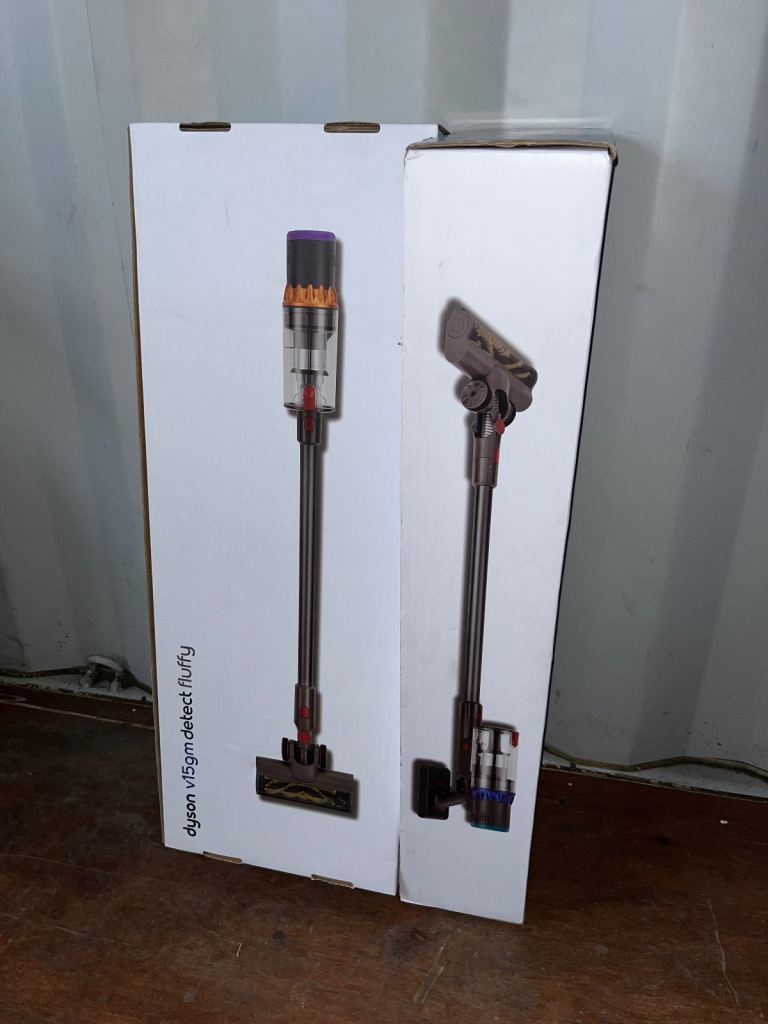 Dyson V15 Detect Fluffy Hoover