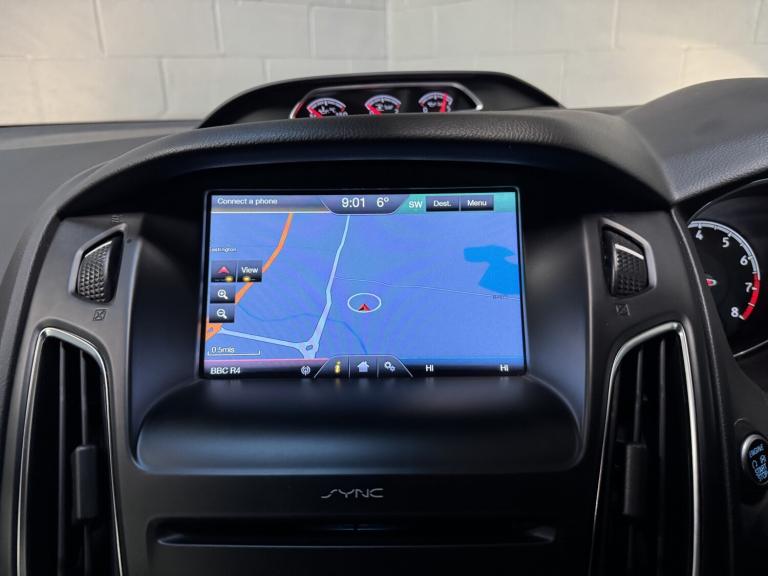 FORD FOCUS 2.0 T EcoBoost ST-2 Black Manual Petrol 2016