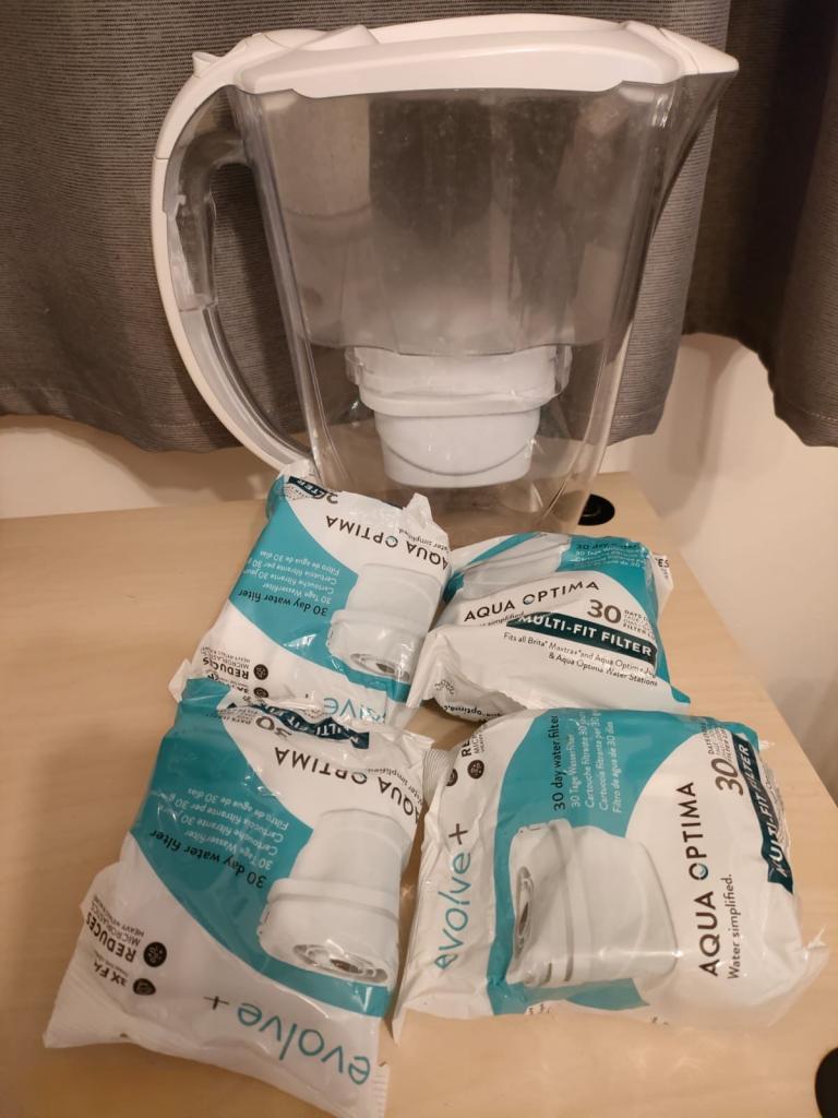Aqua Optima Water Jug and filters 