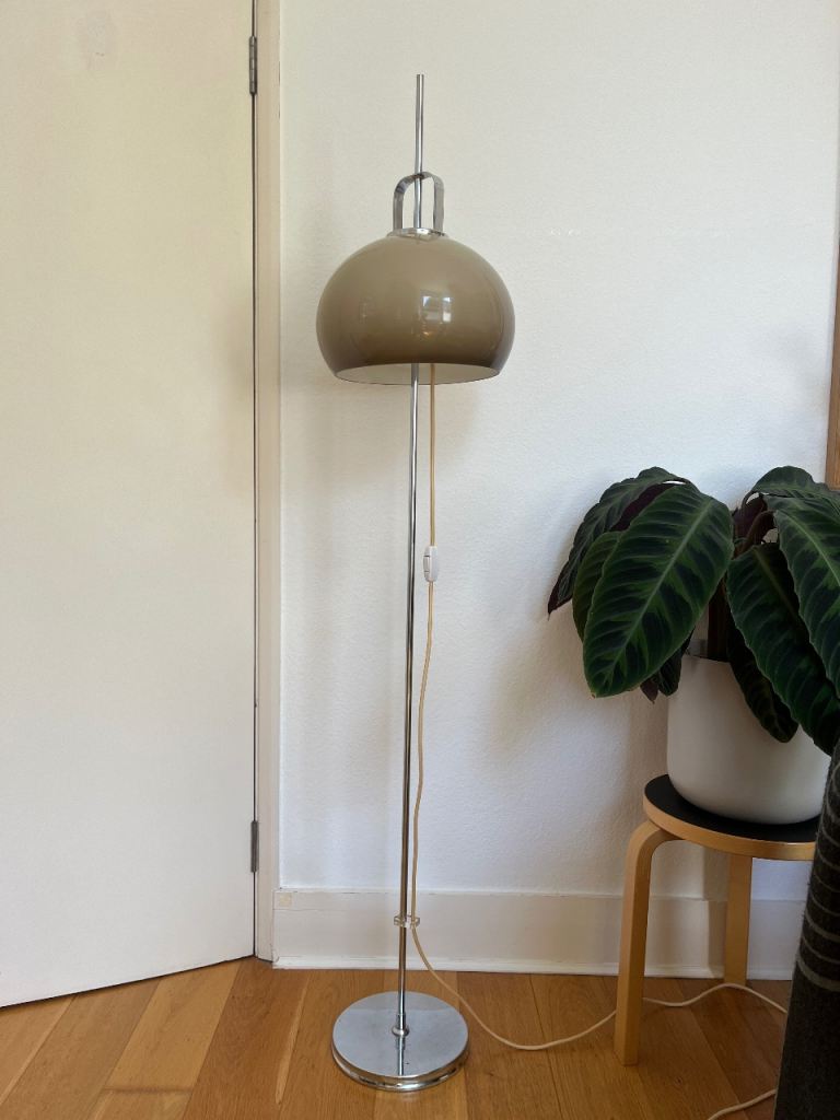 Vintage Guzzini Lucerna Floor Lamp for Meblo Designer Rare