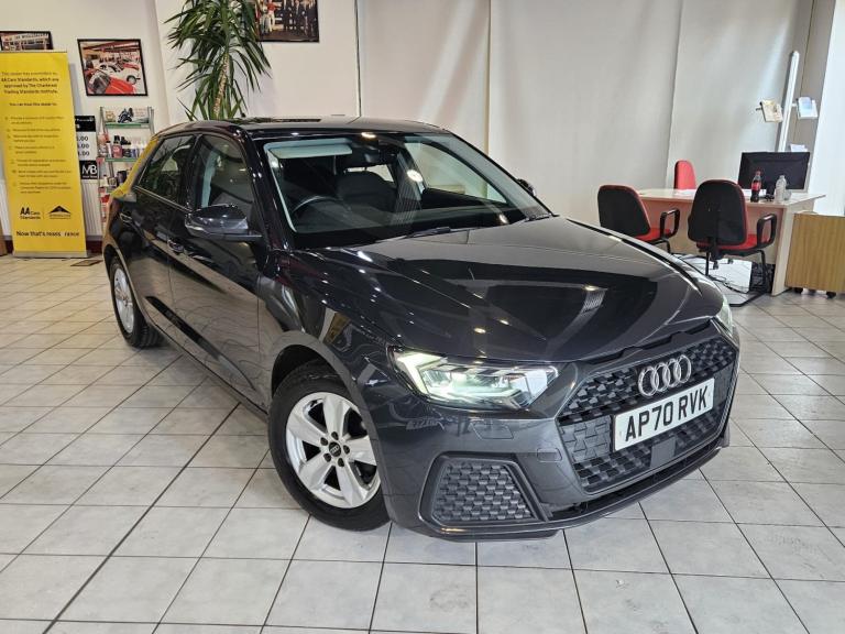 AUDI A1 1.0 TFSI 25 Technik 2021