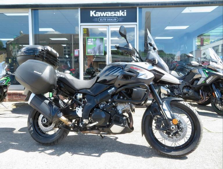 SUZUKI DL1000 V-STROM XT 3-BOX LUGGAGE 1 OWNER