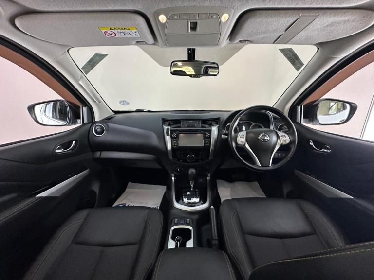 2018 Nissan Navara 2.3 dCi N-Guard Auto 4WD Euro 6 4dr PICK UP Diesel Automatic