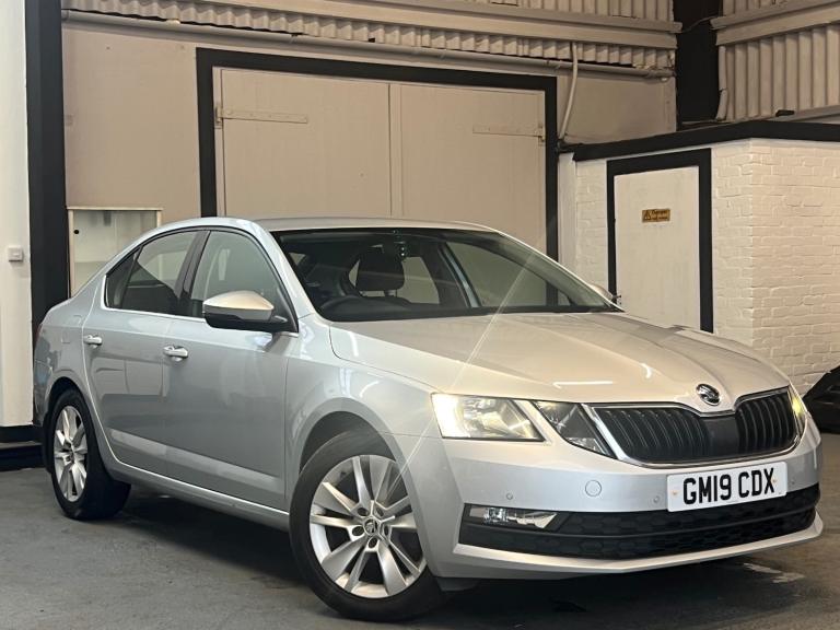 2019 Skoda Octavia 1.6 TDI SE Technology 5dr DSG HATCHBACK Diesel Automatic