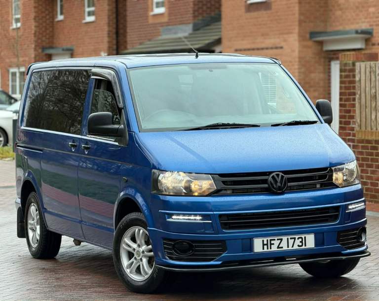 Volkswagen, TRANSPORTER SHUTTLE, MPV, 2008, Automatic, 2460 (cc), 5 doors