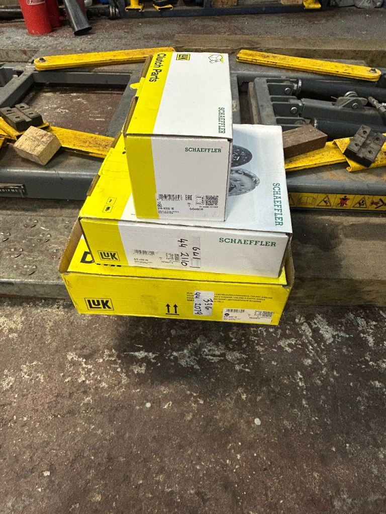 2019 crafter LUK clutch kit 