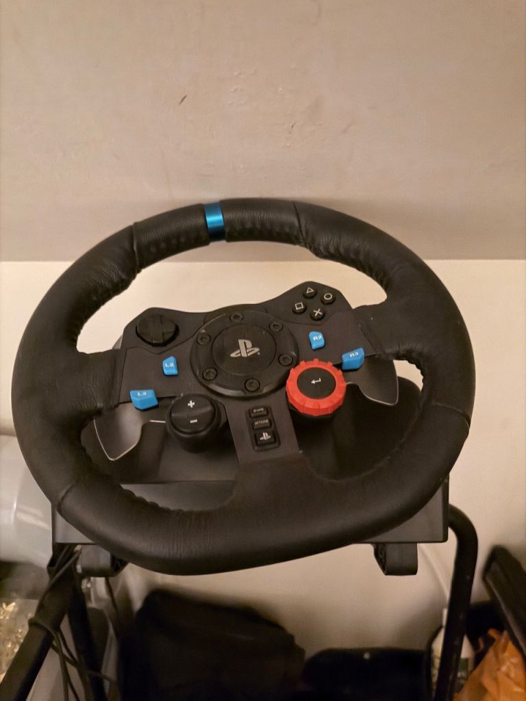 Logitech G29 w/ Shifter and Stand