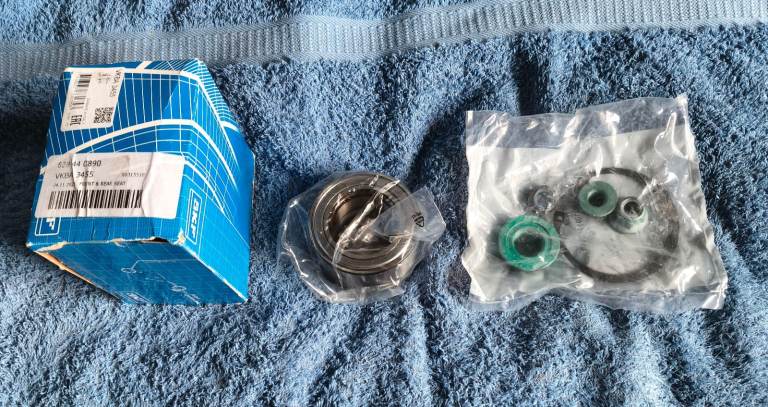 Wheel Bearing Kit SKF VKBA3455 for Audi, Seat, Skoda ,VW - new