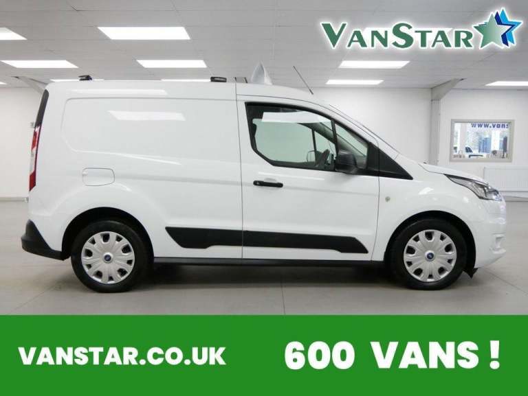 69 FORD TRANSIT CONNECT 1.5 EBL 120 BHP L1 TREND EDITION ( AIR CON / SAT NAV )