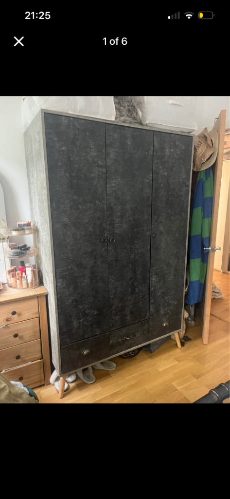 Large Triple Wardrobe with Drawer - Grey Finish