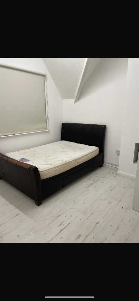 ROOMS TO RENT 5 AVAILABLE 
