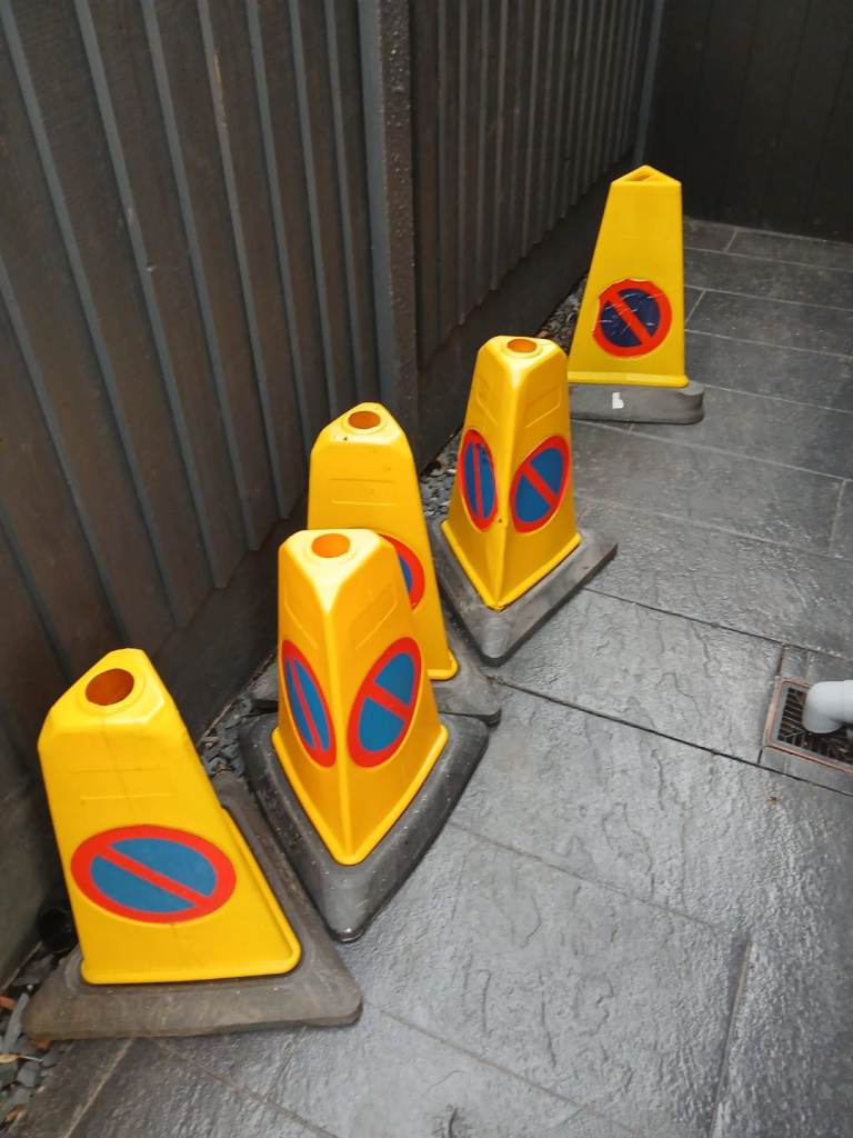 Parking cones 