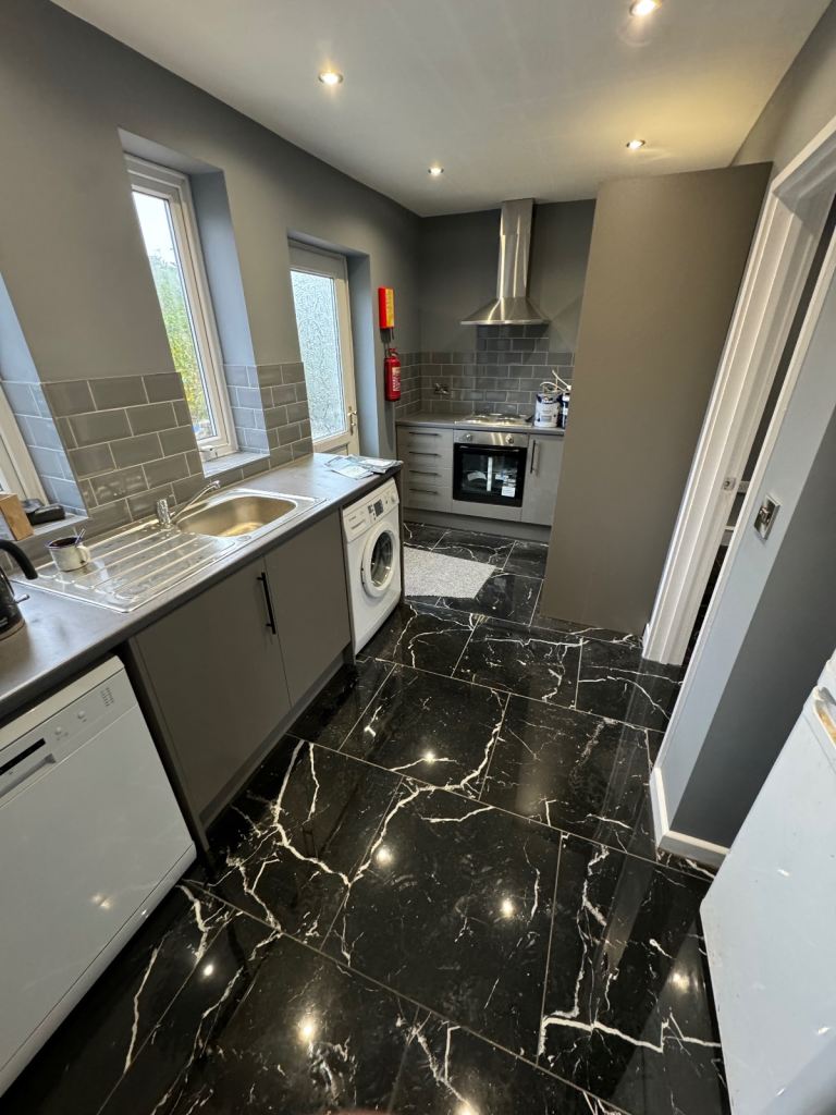 5 bed 5 en-suite house for rent 