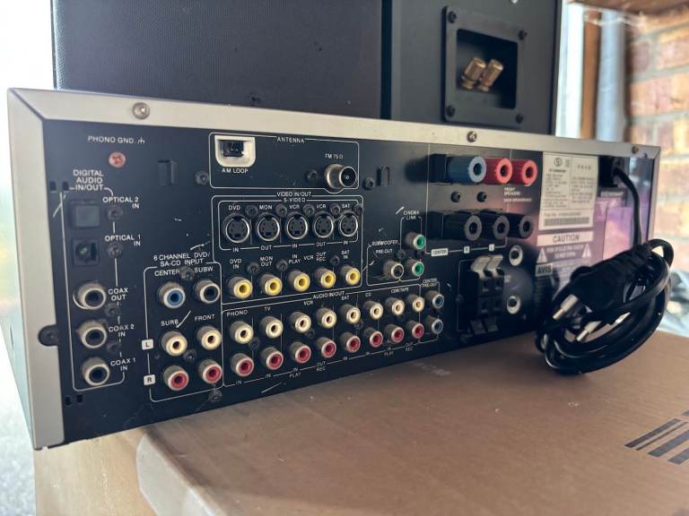 Philips Matchline FR975 AV Receiver with Turbosound Speakers
