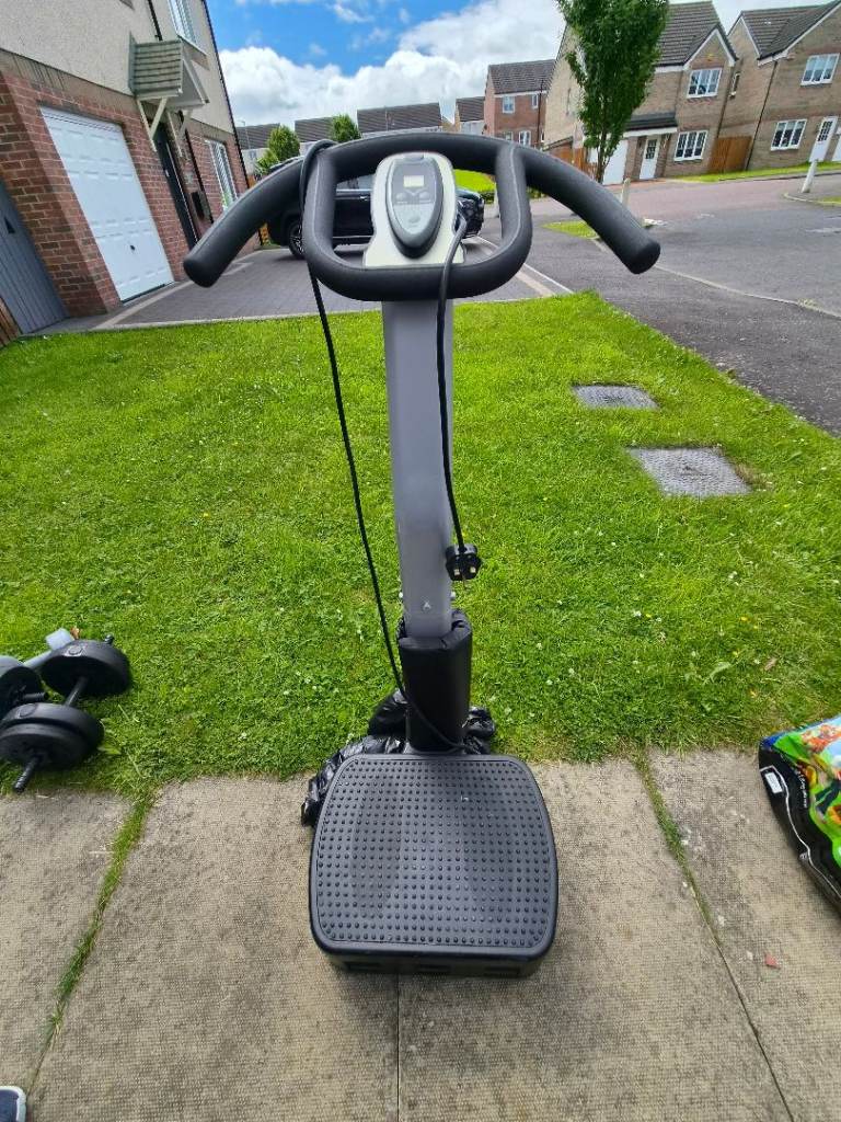 Vibration Plate Exercise Machine – Good Condition