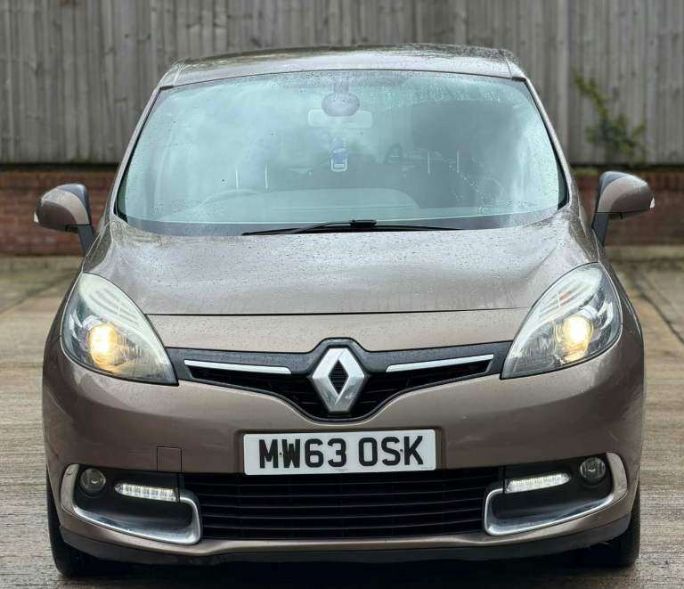 Renault GRAND SCENIC 