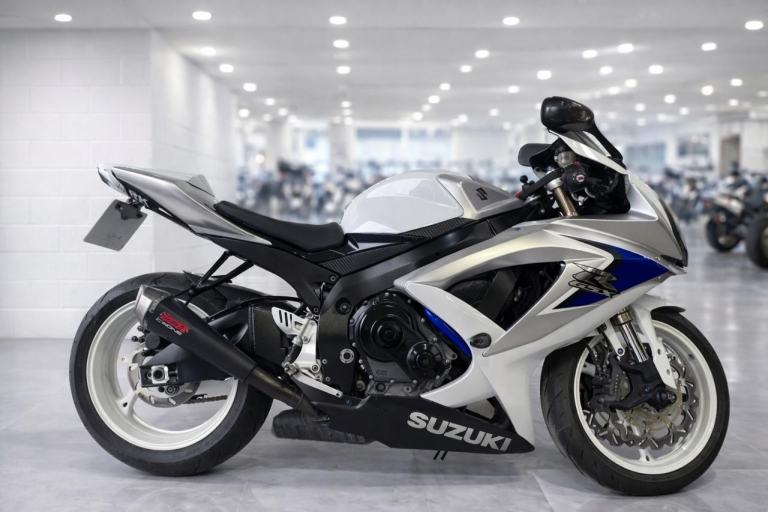 2008 - SUZUKI GSXR600 K8 - GSXR - RACE EXHAUST - GIXXER - 12 MONTHS MOT