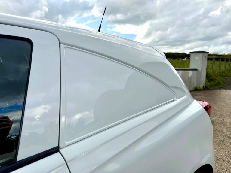 🏁 2015 Vauxhall Corsa Van 1.3 CDTi Ecoflex 75- PSVD, FSH, Bluetooth & DAB (No Vat) 🏁