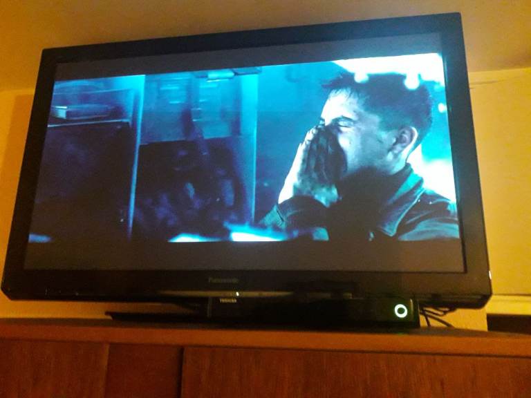 TV Panasonic 42inch screen