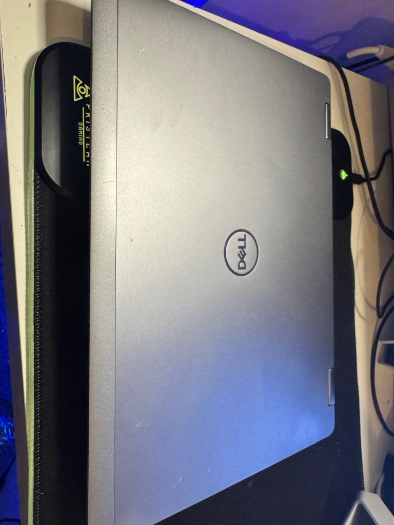 Dell Latitude 7340 2 in 1 i7 32GB QHD+ £425