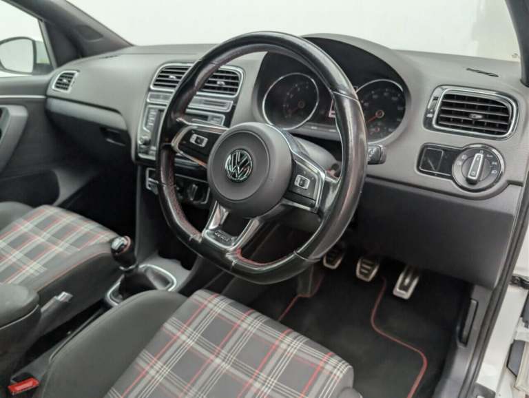 2016 Volkswagen Polo 1.8 TSI BlueMotion Tech GTI Hatchback 5dr Petrol Manual Euro 6 (s/s) (192 p ...