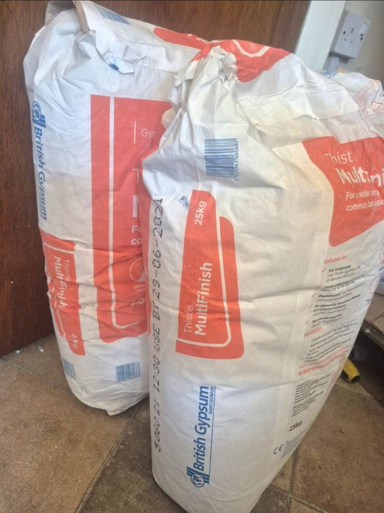 Two Bags of British Gypsum Thistle MultiFinish Plaster 25kg