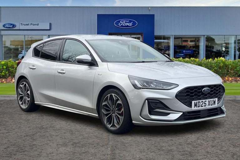 2025 Ford Focus ST-LINE X | Parking Pack | Heated Seats/Wheel | B&amp;O Audio | Cruise Control  H...