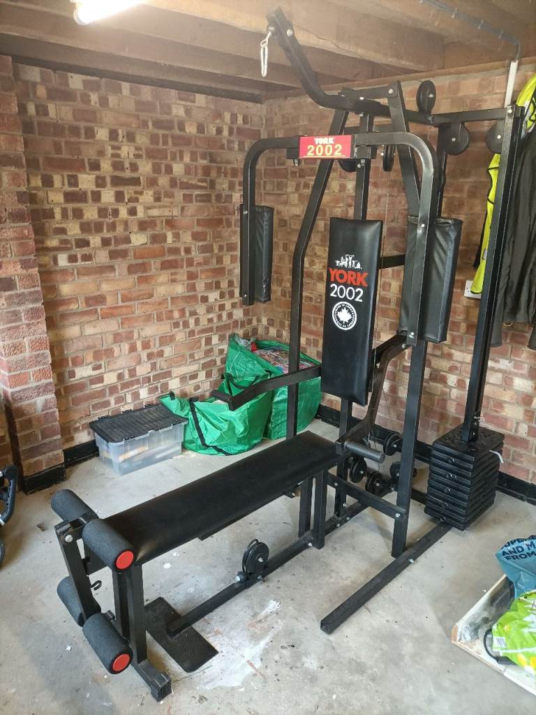 YORK 2002 Multi-Gym Weight Bench – Good Condition