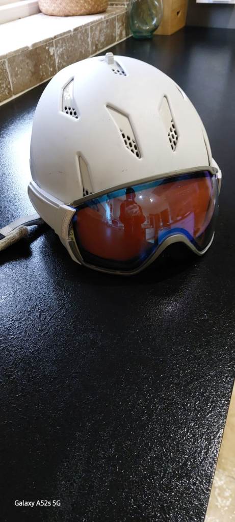 Ladies Ski Helmet 