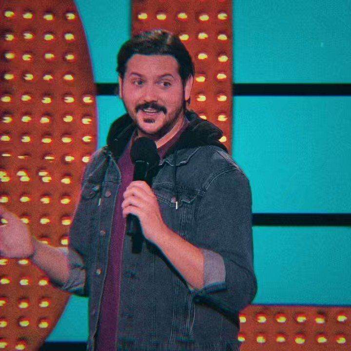 COMEDY NIGHT