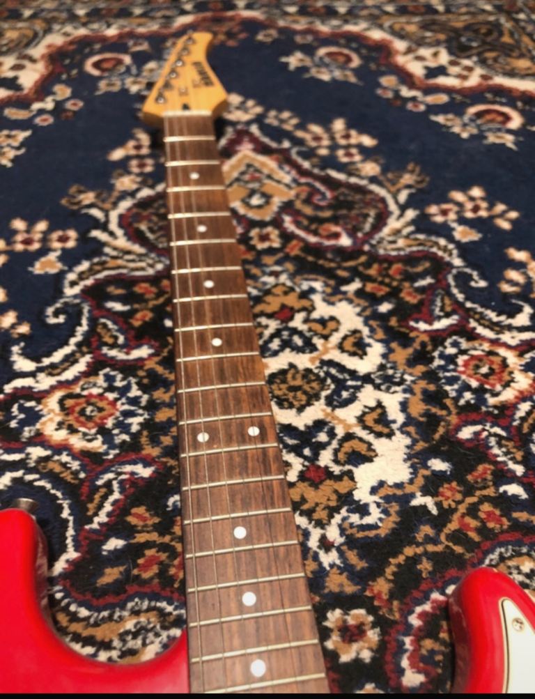 Marlin Electric Guitar Red with Cream Pickguard