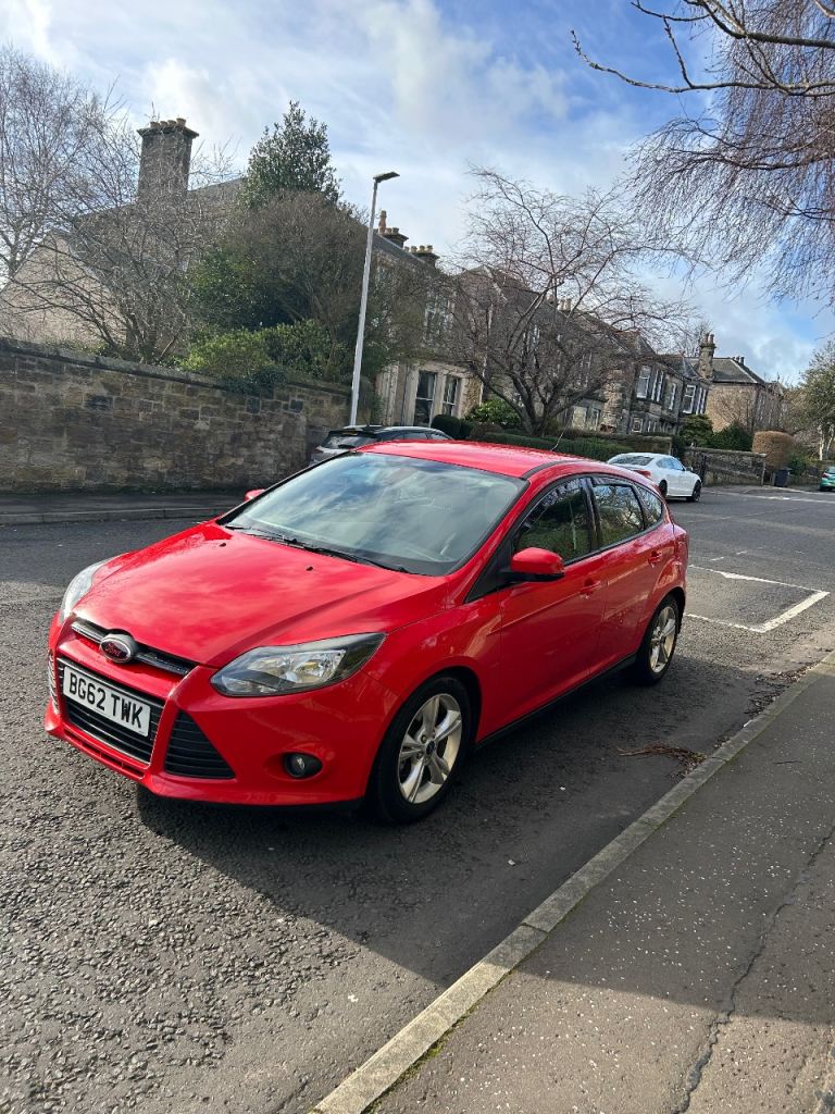 Ford, FOCUS, Hatchback, 2012, Manual, 1560 (cc), 5 doors