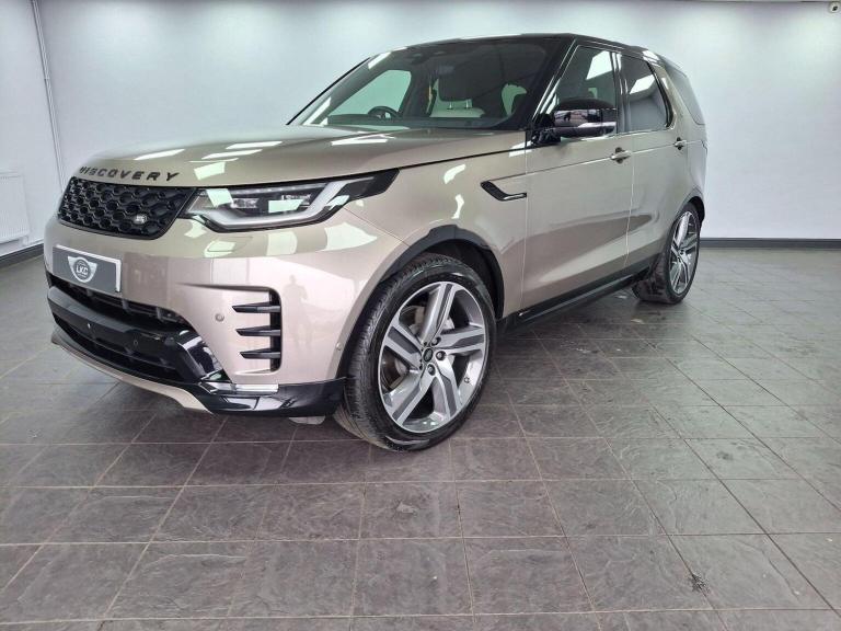 LAND ROVER DISCOVERY 3.0 D300 MHEV R-Dynamic SE Auto 4WD Euro 6 (s/s) 5dr 2021