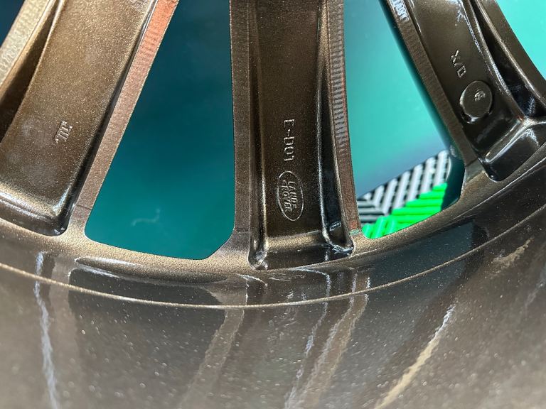 Range Rover Velar / Evoque / Discovery Sport / FL2 20” Bronze Alloy Wheels Style 1032 & all Pirelli!