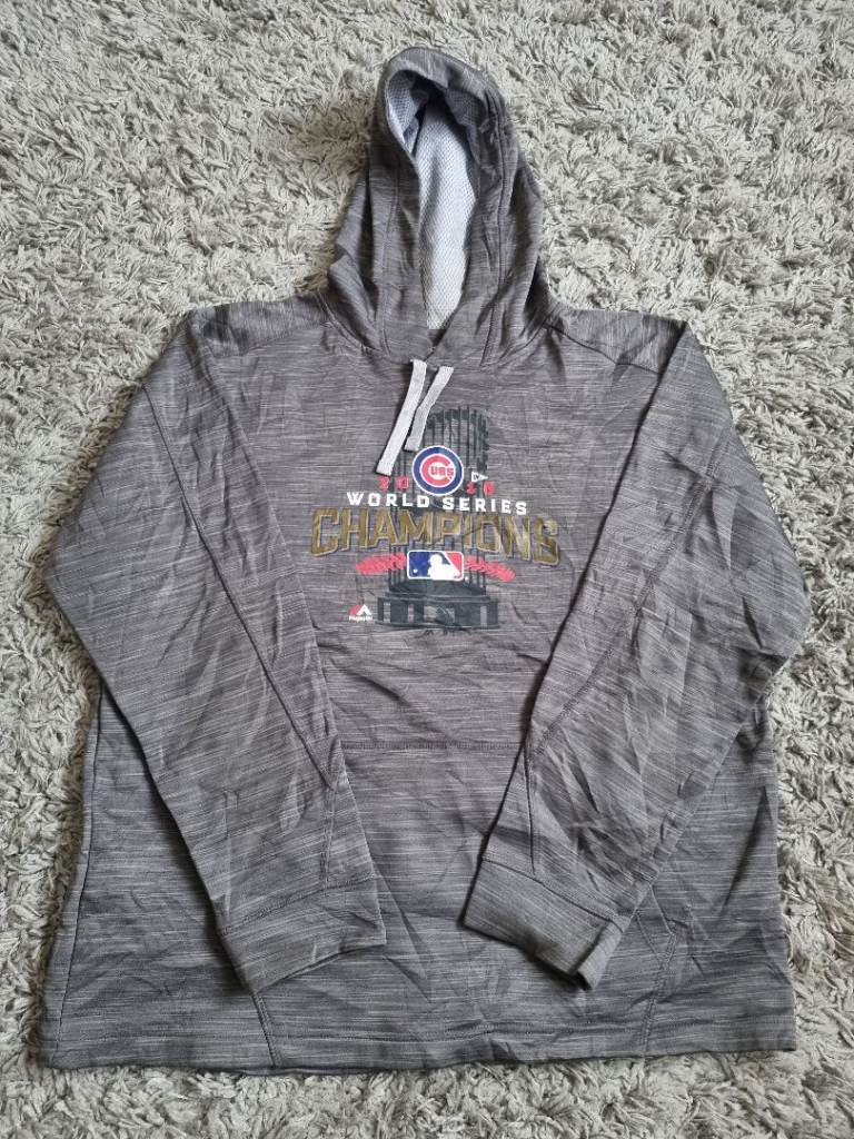 Majestic Chicago Cubs 2016 World Series Champions Hoodie - Size L
