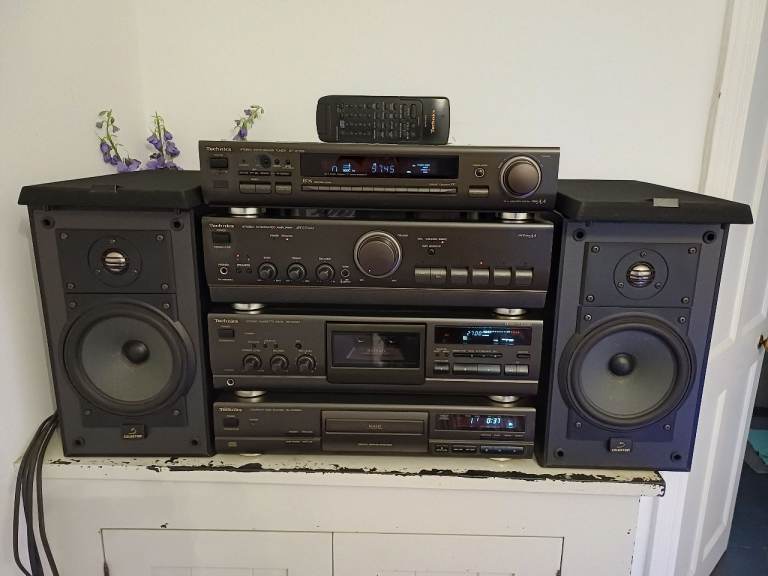 Technics Separates Hi-Fi System with Speakers and Remote