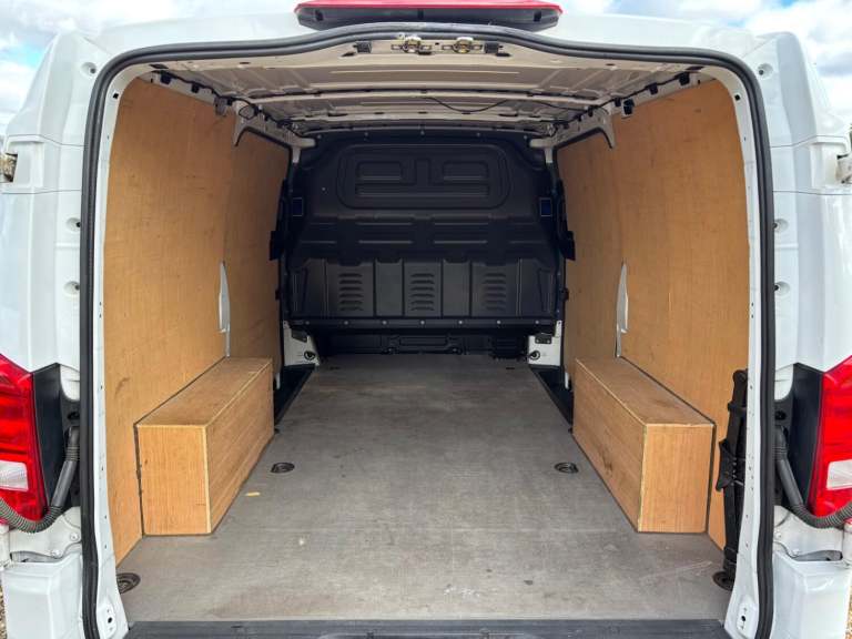 MERCEDES-BENZ VITO 1.7 110 CDI Progressive 2021