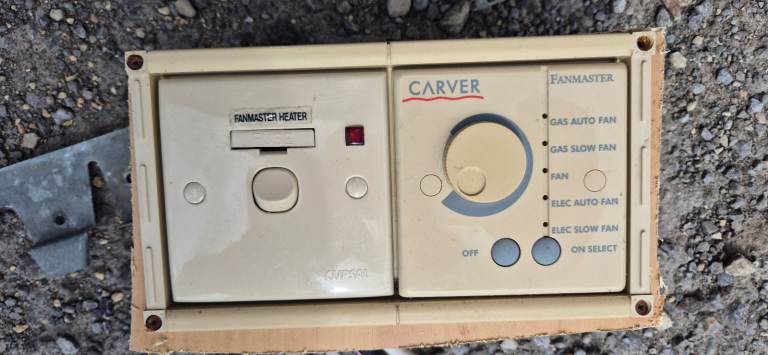 CARVER 3600STC FANMASTER AUTO gas and electric heater for camper caravan motorhome.