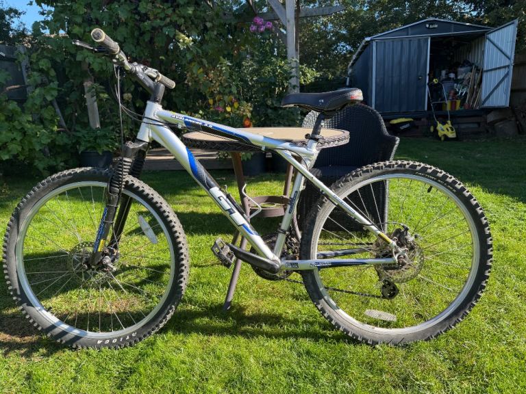 GT 3.0 mountain bike 