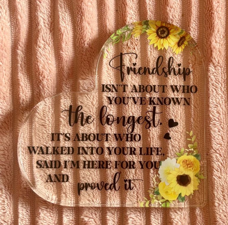 Like New Friendship Heart Free Standing Plaque 